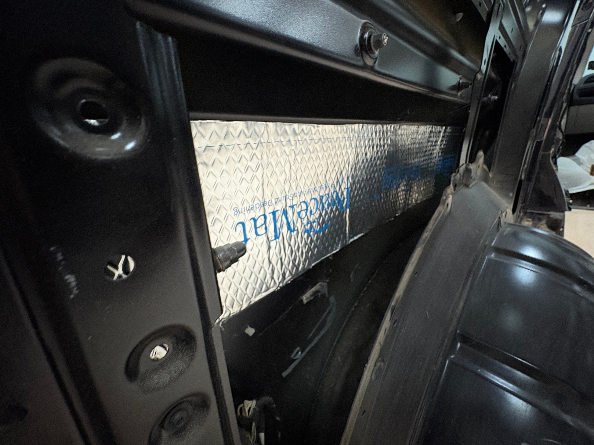 AUTO BUTYL NOISE DAMPENING 