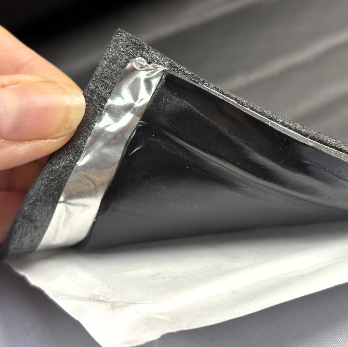 5mm PeaceMAT™ PRO – 2-in-1 Soundproofing and Insulation Mat (Butyl + Closed Cell Foam) - Car Insulation UK